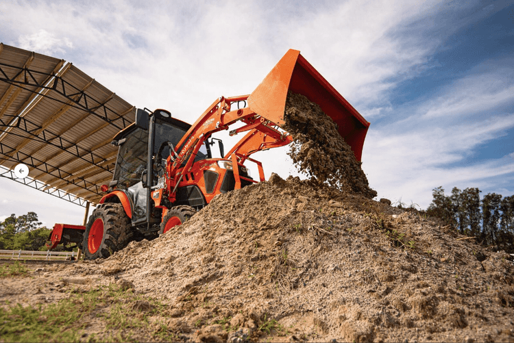 WHAT MAKES A COMPACT TRACTOR IDEAL FOR RENOVATORS?